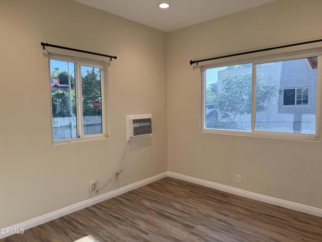 Detail Gallery Image 9 of 16 For 3312 Winter St, Los Angeles,  CA 90063 - 4 Beds | 2 Baths