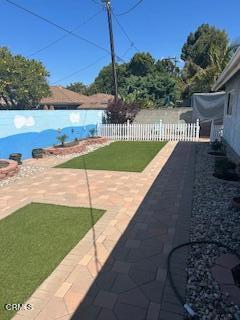 1323 Bluebird Avenue, Ventura CA: https://media.crmls.org/mediaz/2e73efbc-42ff-4212-9adb-3b371c8878b7.jpg