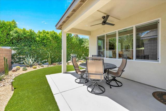 36285 Corta Aguila, Cathedral City CA: https://media.crmls.org/mediaz/2e748446-6189-4fb3-bd90-1ce305b3b026.jpg