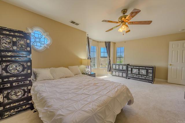 22633 Inspiration Pt, Canyon Lake CA: https://media.crmls.org/mediaz/2e74925b-e822-406d-9b66-b136b9d5875a.jpg