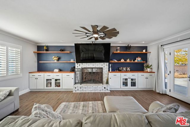 4631 W Avenue M8, Lancaster CA: https://media.crmls.org/mediaz/2e74a50f-d097-4b8a-8014-b3d2dcd90313.jpg
