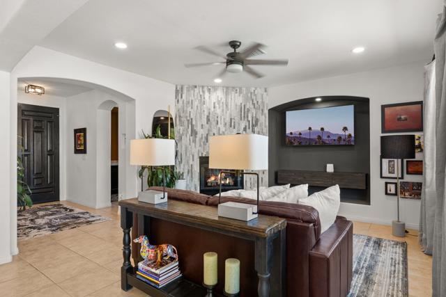 67860 Via Seguro, Cathedral City CA: https://media.crmls.org/mediaz/2e759e2a-e968-4d81-90c2-bfab7f0763bb.jpg