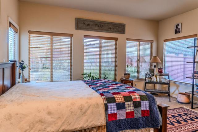 223 Apple Avenue, Greenfield CA: https://media.crmls.org/mediaz/2e75a073-cd68-44e2-bdb7-b37b4f40688e.jpg