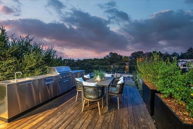 1627 Shirley Avenue, Los Altos CA: https://media.crmls.org/mediaz/2e75a7e9-62d8-4480-8306-b19b8cc55566.jpg