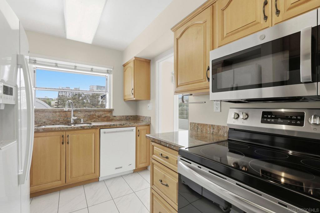 2909 1st - photo 11