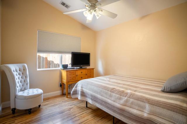 1221 Jacqueline Drive, Hollister CA: https://media.crmls.org/mediaz/2e7a830b-e856-4bfb-92fc-7934fc3b3a5a.jpg