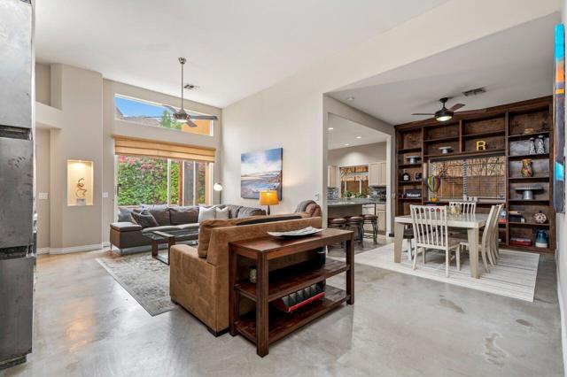 54175 Avenida Madero, La Quinta CA: https://media.crmls.org/mediaz/2e7a91f9-a0aa-4232-a642-3da780227454.jpg
