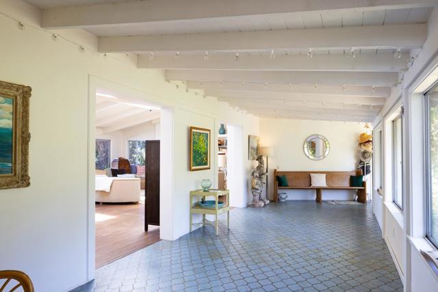 47320 Highway 1, Big Sur CA: https://media.crmls.org/mediaz/2e7ceb8f-f172-4983-a09e-de0634985ecc.jpg