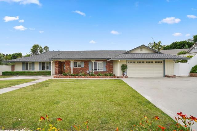 5101 Club Terrace Drive, Yorba Linda CA: https://media.crmls.org/mediaz/2e7ced64-41ab-4c93-ab32-bc6b117efc67.jpg