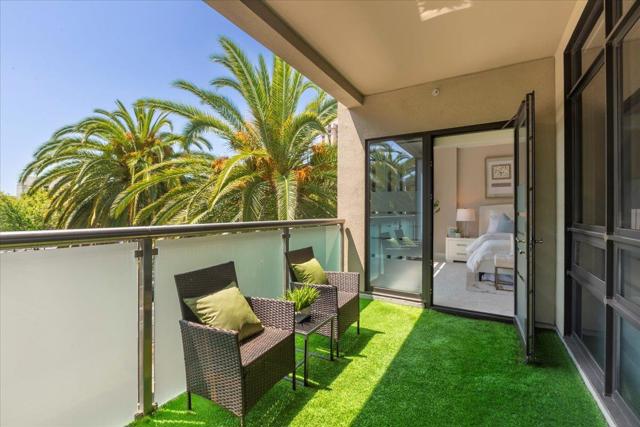 88 E San Fernando Street, San Jose CA: https://media.crmls.org/mediaz/2e7da5c4-54dc-488b-99fb-2313ec35c727.jpg