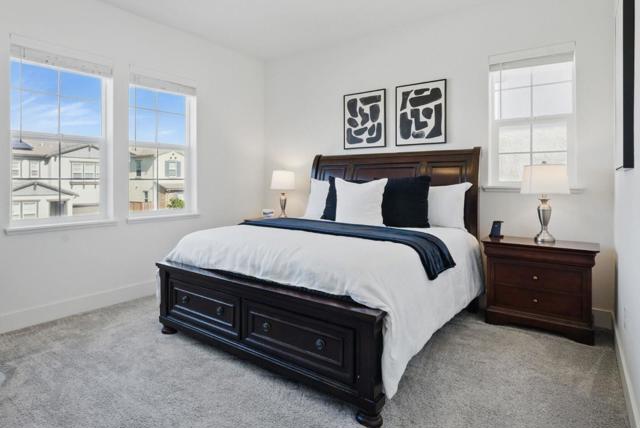 7081 Kirigin Way, Gilroy CA: https://media.crmls.org/mediaz/2e800116-608b-4265-aed6-760f5aa9d41a.jpg