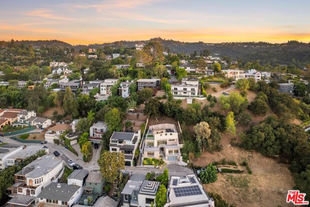 3 Bed Home for Sale in Studio City, California
