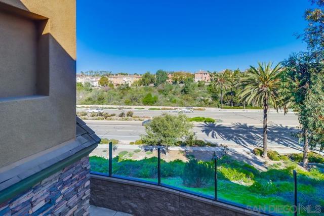 1875 Baudouin Pl, Chula Vista CA: https://media.crmls.org/mediaz/2e810db5-5c21-40c8-ae67-4bf463514827.jpg