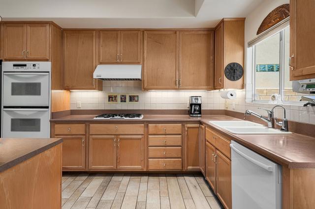 69445 Serenity Road, Cathedral City CA: https://media.crmls.org/mediaz/2e818772-89ca-4bc7-97e0-fb5eed8a8dcb.jpg