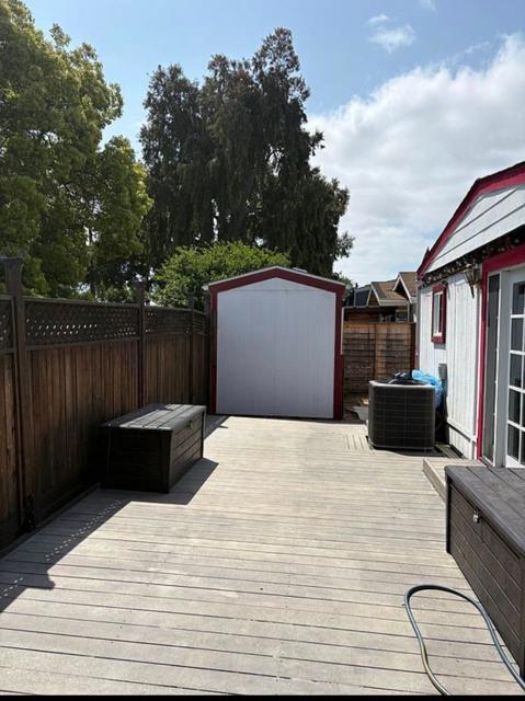 4271 N First Street, San Jose CA: https://media.crmls.org/mediaz/2e81bc2a-64b8-47c5-90ed-0868d5d5e017.jpg