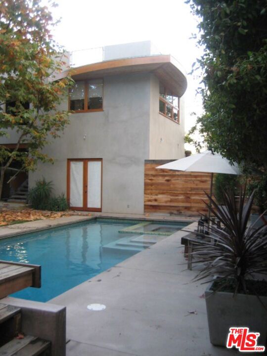 Drew Fenton | 669 Haverford Avenue Pacific Palisades CA | MLS: 7235734