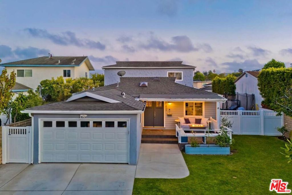 434 W Maple Avenue