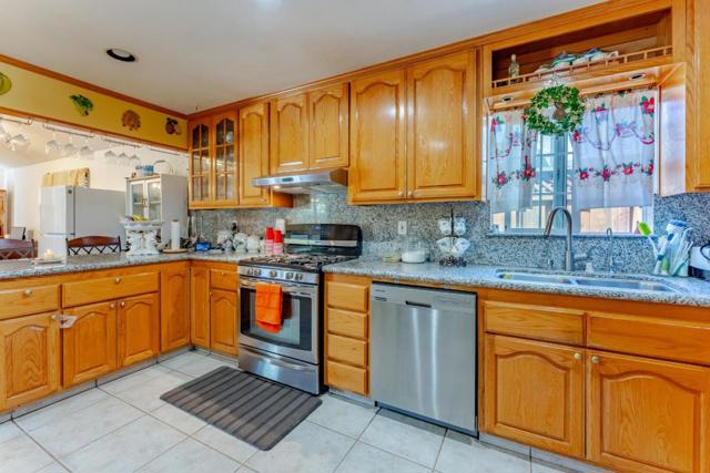 2776 Cramer Circle, San Jose CA: https://media.crmls.org/mediaz/2e856cf2-c9d7-4910-bbdc-e089901a3e1e.jpg