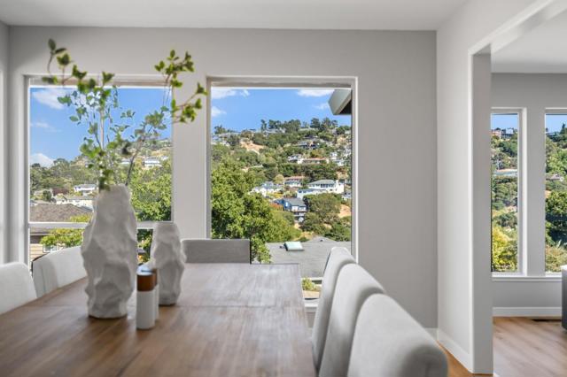 942 Viewridge Drive, San Mateo CA: https://media.crmls.org/mediaz/2e858524-59ca-4318-8179-4f9852578b66.jpg