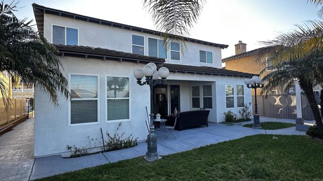 Detail Gallery Image 3 of 45 For 394 Plaza Toluca, Chula Vista,  CA 91914 - 5 Beds | 3/1 Baths