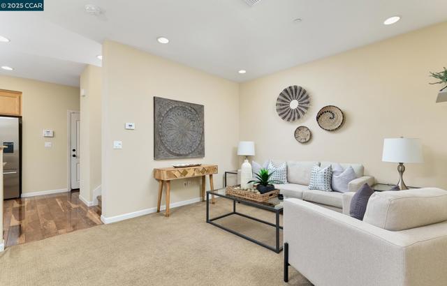 204 Purisima St, San Pablo CA: https://media.crmls.org/mediaz/2e893bcb-8c36-4f54-ae6a-60aac18ca25e.jpg