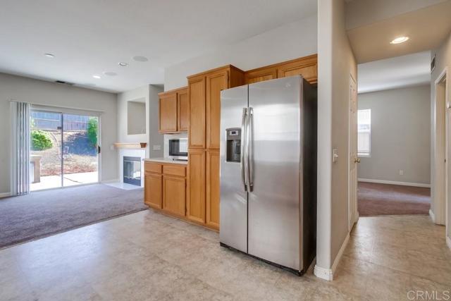 1238 Avenida Amistad, San Marcos CA: https://media.crmls.org/mediaz/2e899323-4393-4e9d-b5ab-63d1d6adef4c.jpg