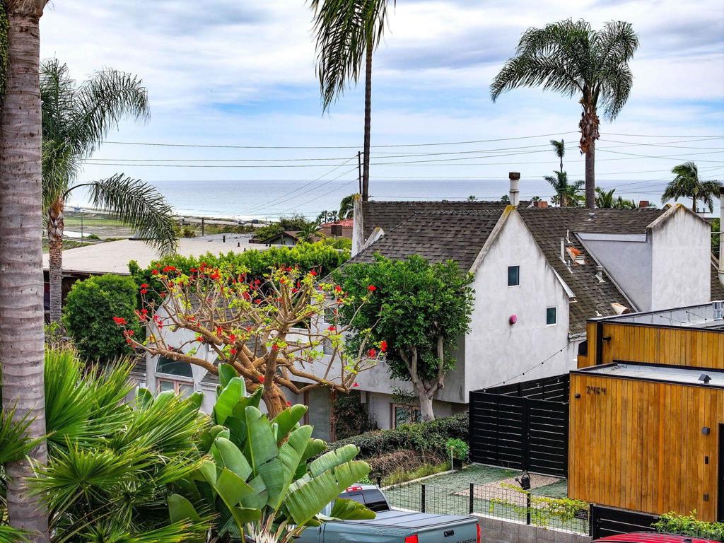 2449 Manchester Ave Cardiff By The Sea - photo 4