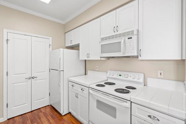 1982 W Bayshore Road, East Palo Alto CA: https://media.crmls.org/mediaz/2e8a6349-ce4d-4e78-aef4-898b5aec7a4e.jpg
