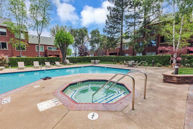 Image 31 of 43 For 1114 Yarwood Court