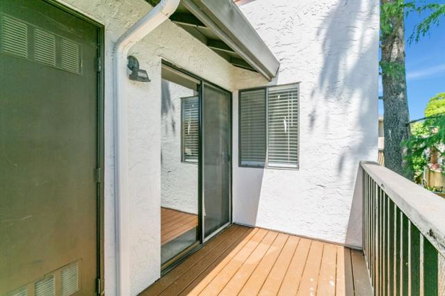 771 Williamsburg Way, Gilroy CA: https://media.crmls.org/mediaz/2e8b71e2-43f7-4091-b93e-5b420f7a2c30.jpg