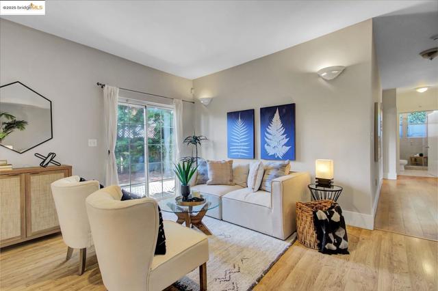 Image 20 of 39 For 1095 67th St