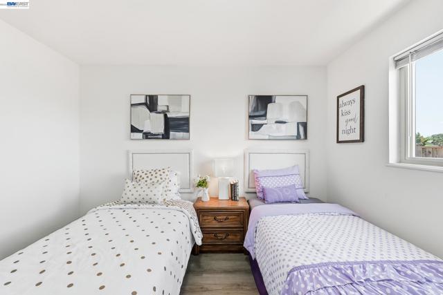 Image 40 of 51 For 1326 Vining Dr