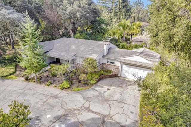 15041 Park Drive, Saratoga CA: https://media.crmls.org/mediaz/2e8ef2b1-83c0-4810-b18d-644bf96f5892.jpg