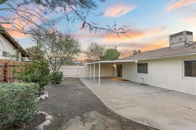 77145 Minnesota Avenue, Palm Desert CA: https://media.crmls.org/mediaz/2e9109f3-ae58-4fa9-ad9e-2809184711c5.jpg