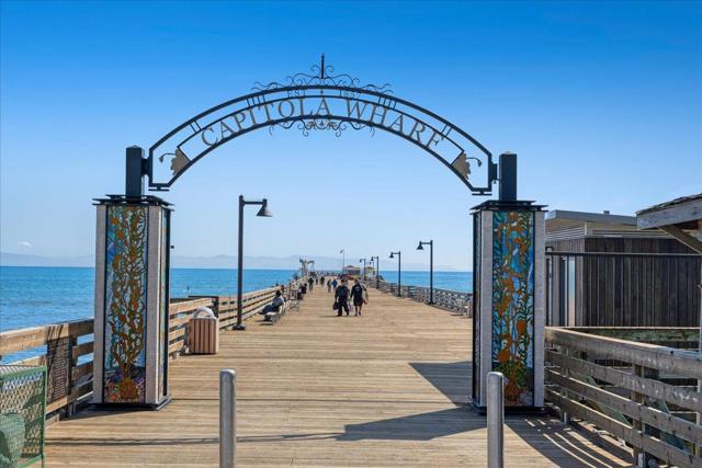 522 Oak Drive, Capitola CA: https://media.crmls.org/mediaz/2e916415-d045-4f89-a5c1-c63c5d0a475b.jpg