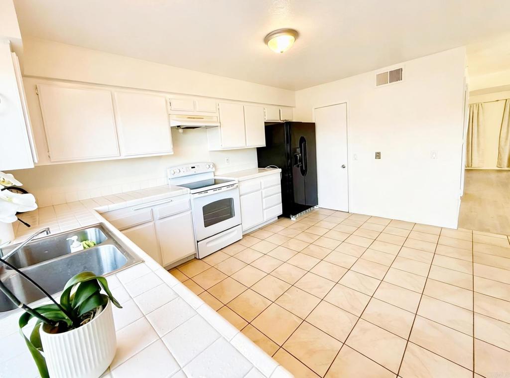 2901 Via Carrio - photo 15