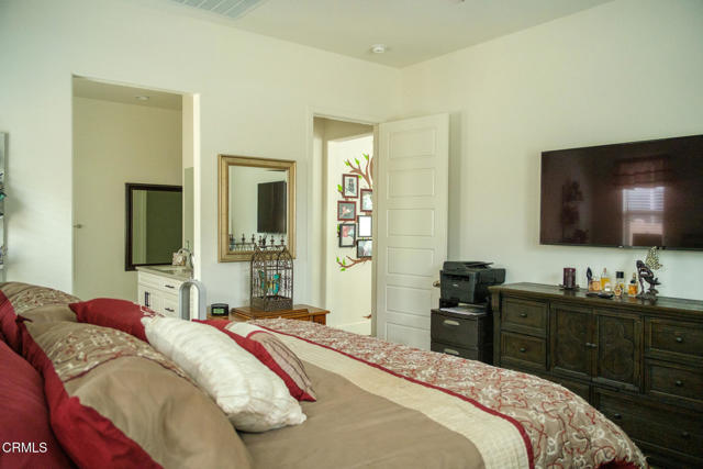 Detail Gallery Image 11 of 31 For 425 Eureka Dr, Santa Paula,  CA 93060 - 4 Beds | 2 Baths