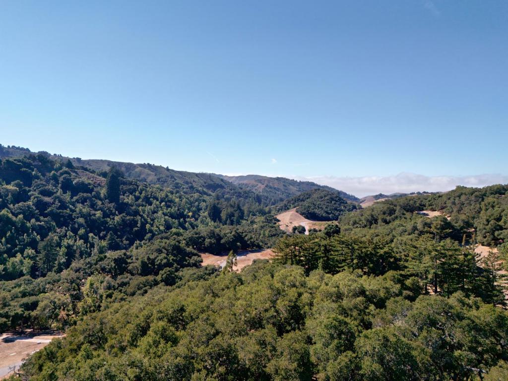 https://media.crmls.org/mediaz/2e94b1b0-2ddb-4f0a-b2de-4fca4814c568.jpg?preset=X-Large