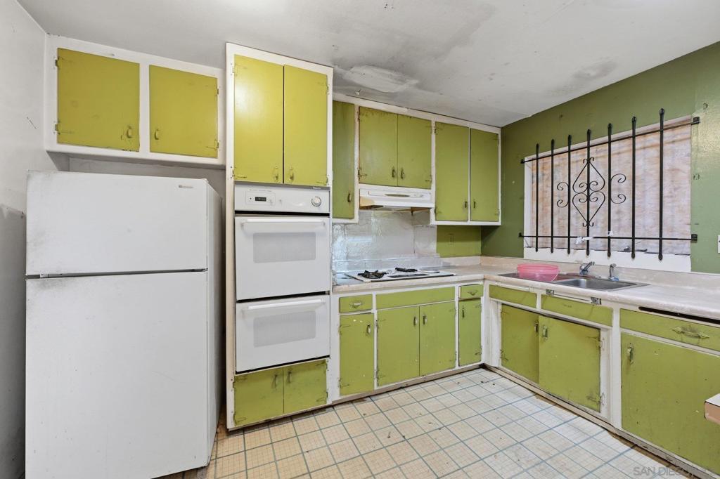 1271 Jefferson Ave - photo 8