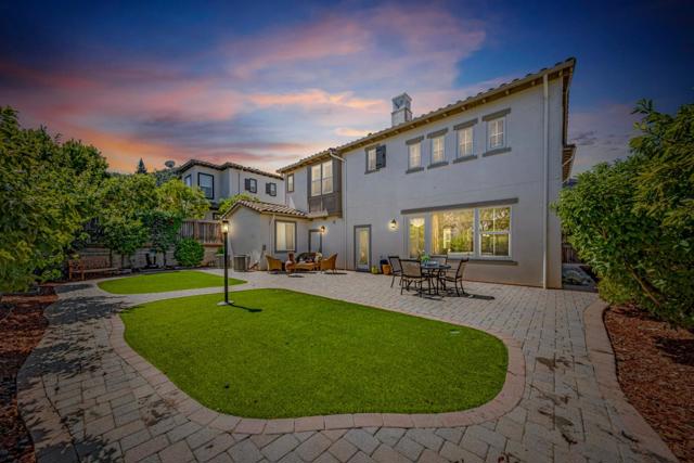 7634 Alister Court, Gilroy CA: https://media.crmls.org/mediaz/2e99cd36-44c5-45e0-8777-2a2b9d5de117.jpg