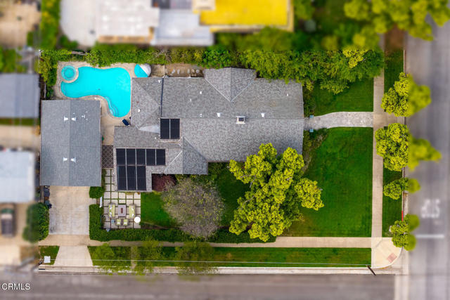 1967 La France Avenue, South Pasadena CA: https://media.crmls.org/mediaz/2e9a9a62-d5e6-4cc6-898b-13410ca7bfad.jpg