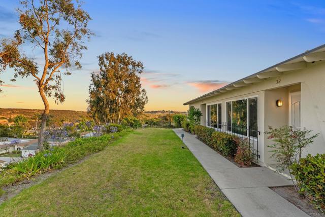 Detail Gallery Image 22 of 27 For 3839 Vista Campana #32,  Oceanside,  CA 92057 - 2 Beds | 1/1 Baths
