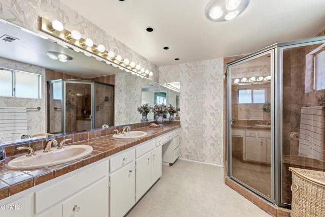 Detail Gallery Image 29 of 46 For 1356 Fairway Dr, Camarillo,  CA 93010 - 4 Beds | 3 Baths