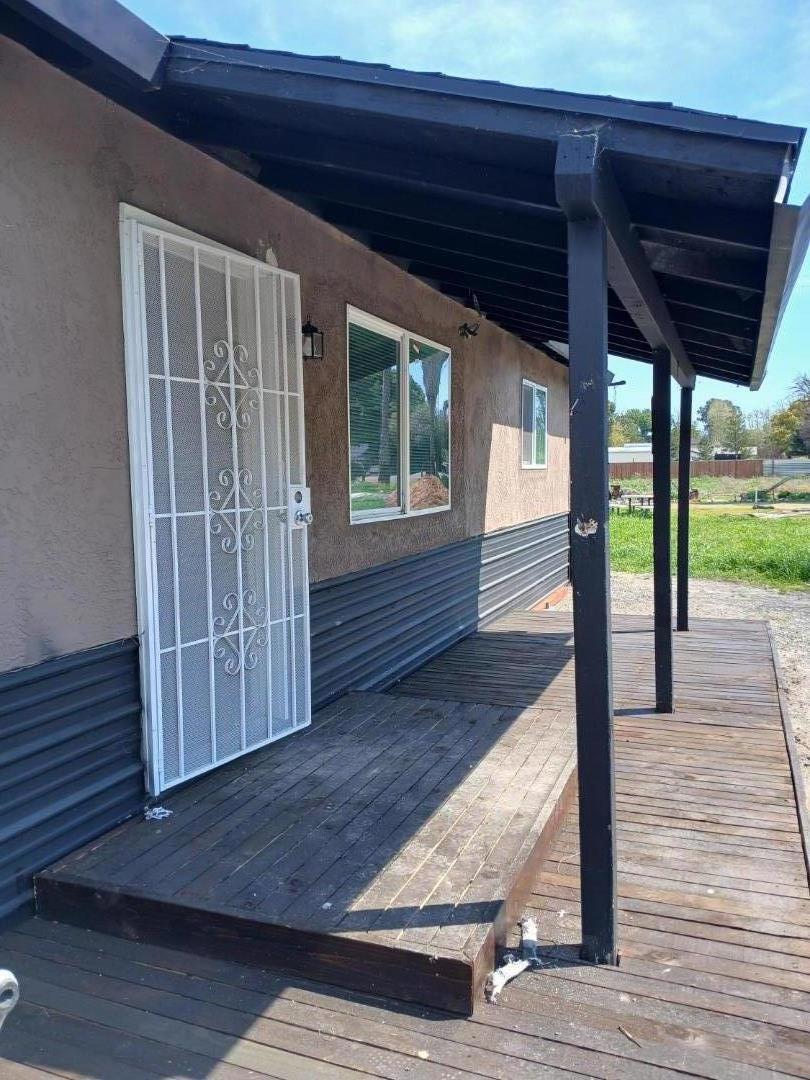 665 W Tyler Island Bridge Road