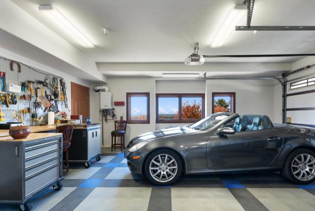 2053 Weston Road, Scotts Valley CA: https://media.crmls.org/mediaz/2e9c71ea-1603-438d-a778-468f1e0a6de7.jpg