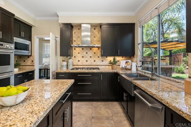 714 Bandak Court, San Marcos CA: https://media.crmls.org/mediaz/2e9d07f4-b854-42fd-8558-1ecc7f38396f.jpg