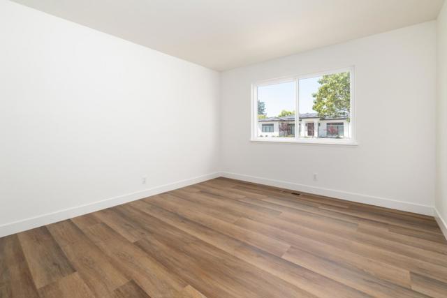 20722 Verde Vista Lane, Saratoga CA: https://media.crmls.org/mediaz/2e9dcd7c-4ad7-4749-b664-32df9b129e1b.jpg