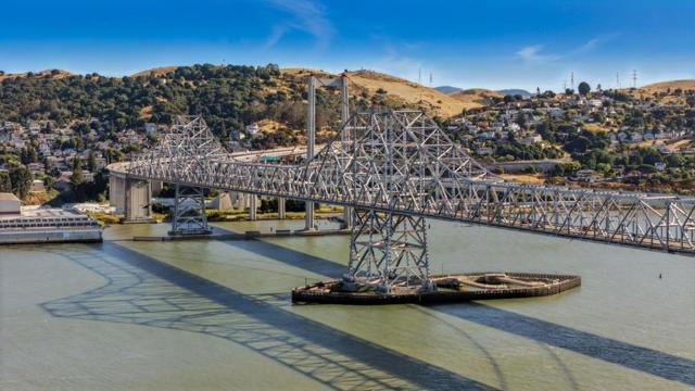 1201 Glen Cove Parkway, Vallejo CA: https://media.crmls.org/mediaz/2e9f054e-6a34-4c9c-b9e4-2968100b8df2.jpg