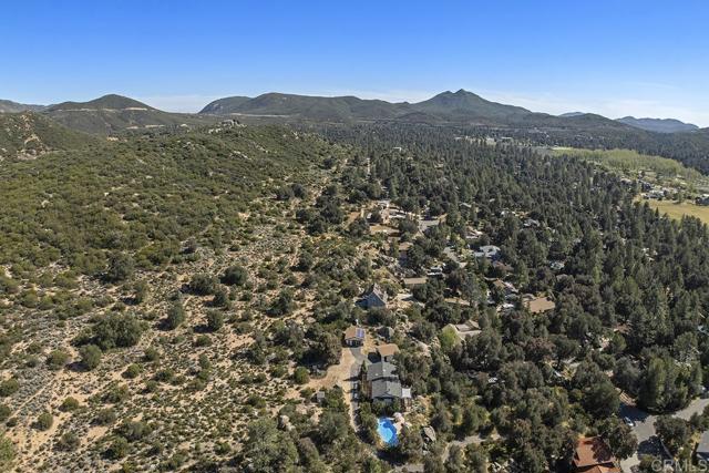 Image 7 of 64 For 8405 Foothill