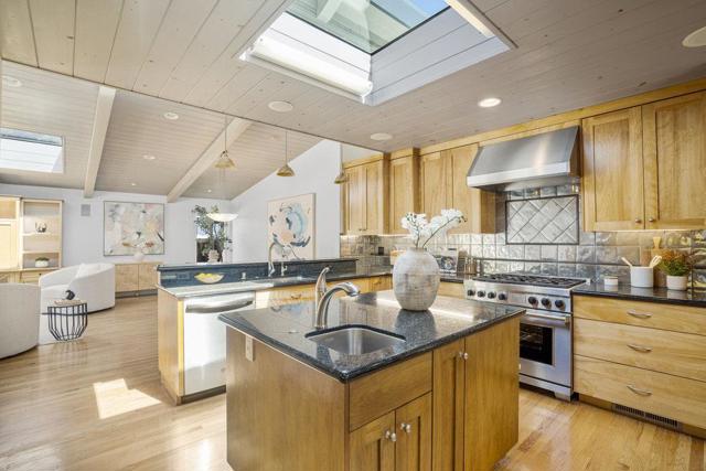 599 Dawn Drive, Sunnyvale CA: https://media.crmls.org/mediaz/2ea0188b-129e-439d-9d67-bb2832ce47db.jpg